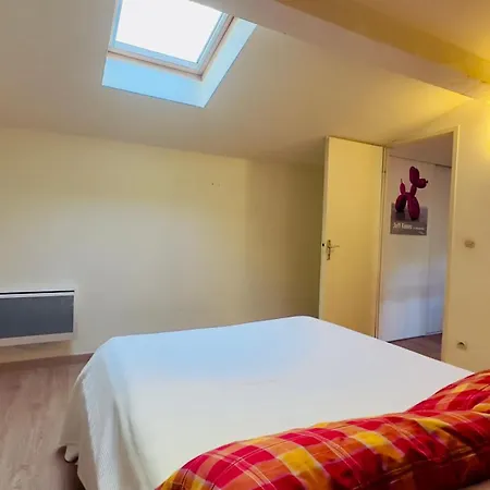 2 Bedroom Duplex Center, Patio