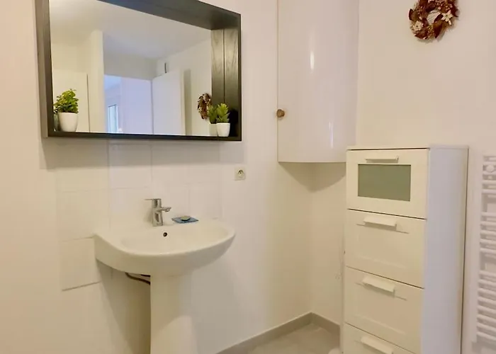 Appartement 2 Bedroom Duplex Center, Patio Montpellier